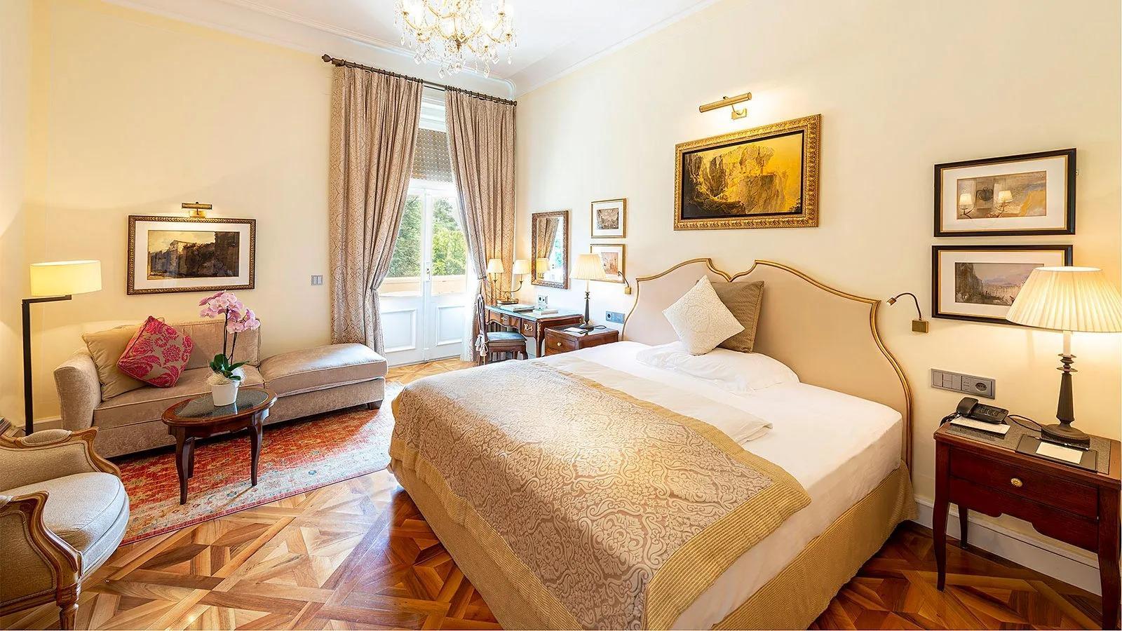 Palace Hotel Merano Bagian luar foto
