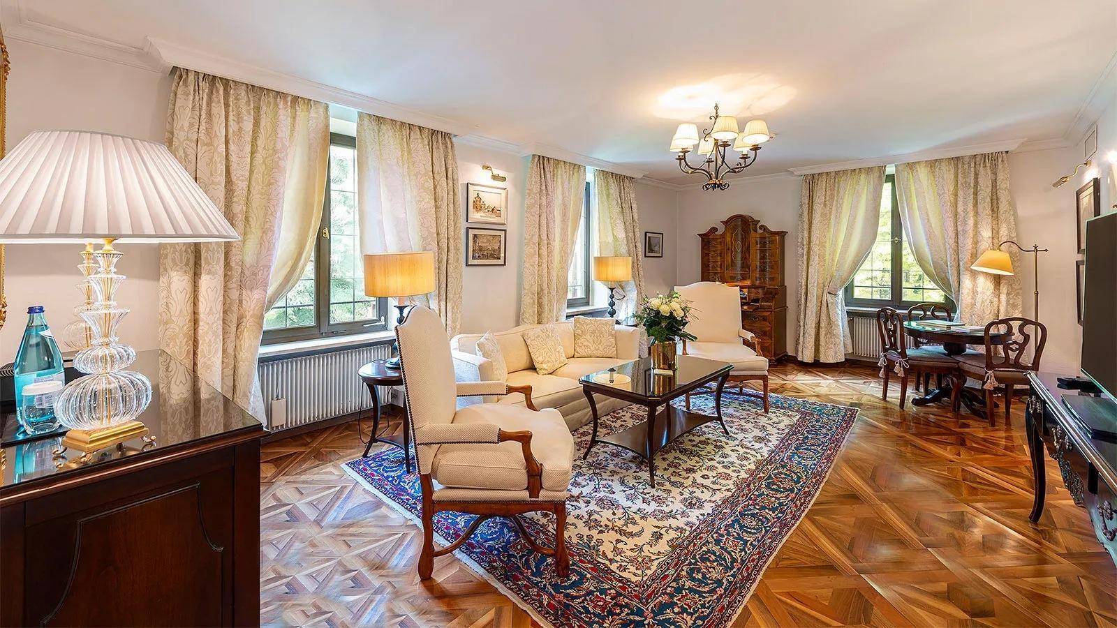 Palace Hotel Merano Bagian luar foto